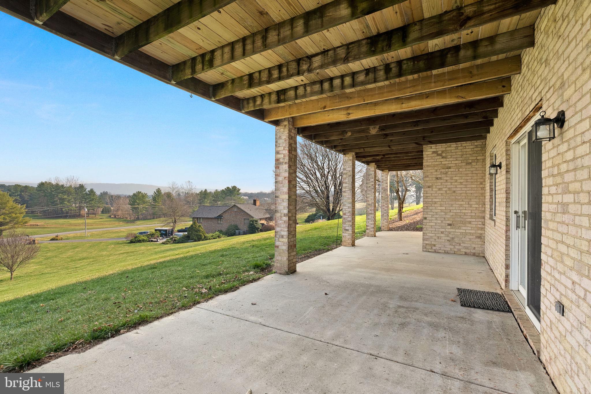 89 Bowling Green Rd