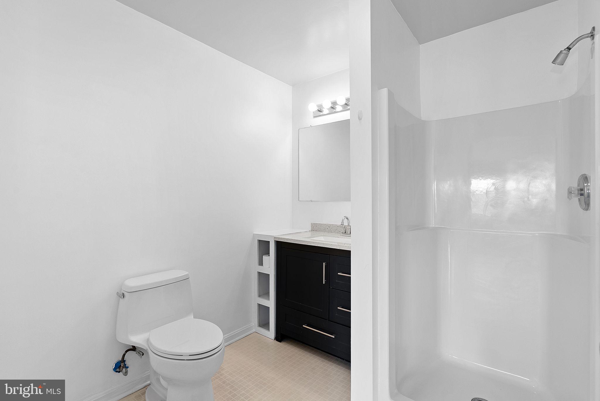 89 Bowling Green Rd