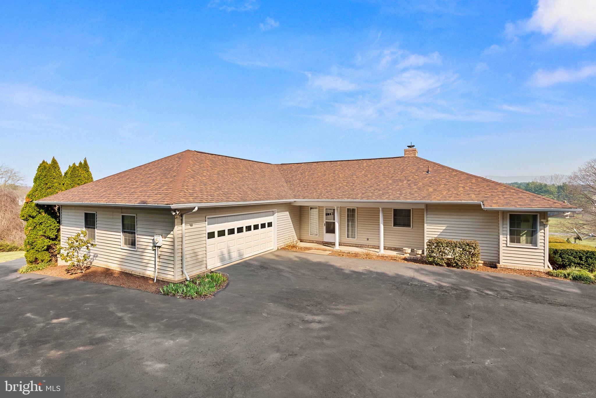 89 Bowling Green Rd
