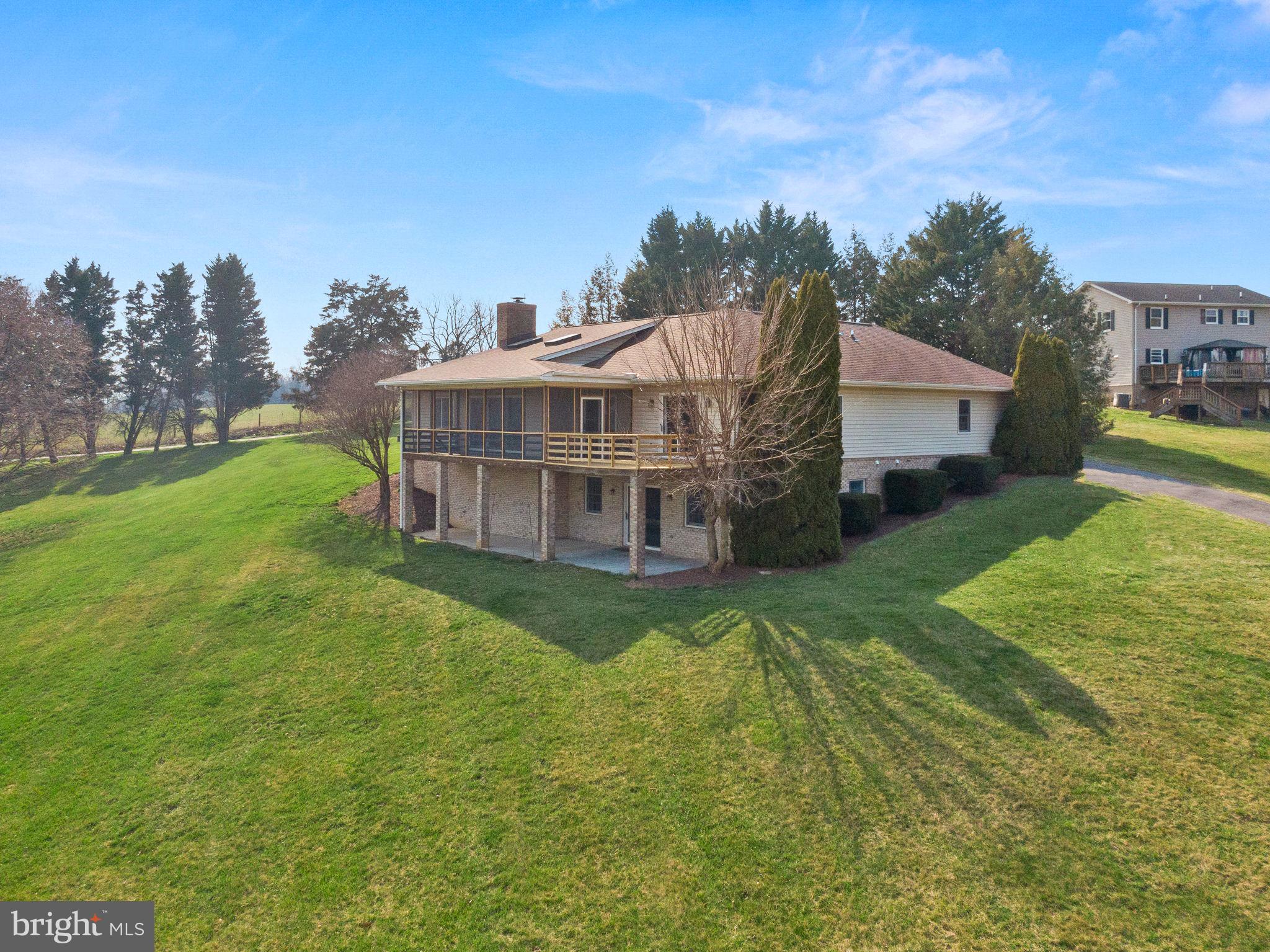 89 Bowling Green Rd