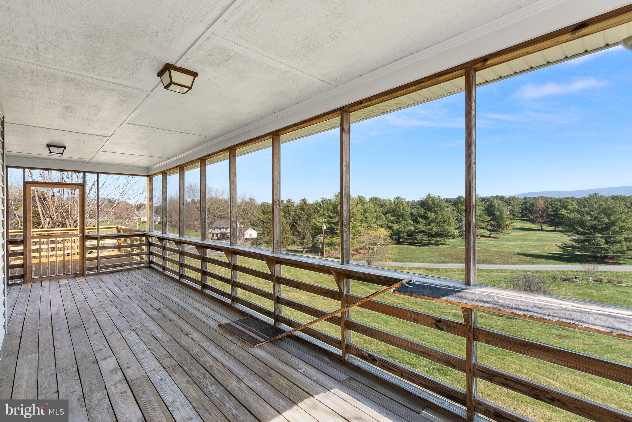 89 Bowling Green Rd