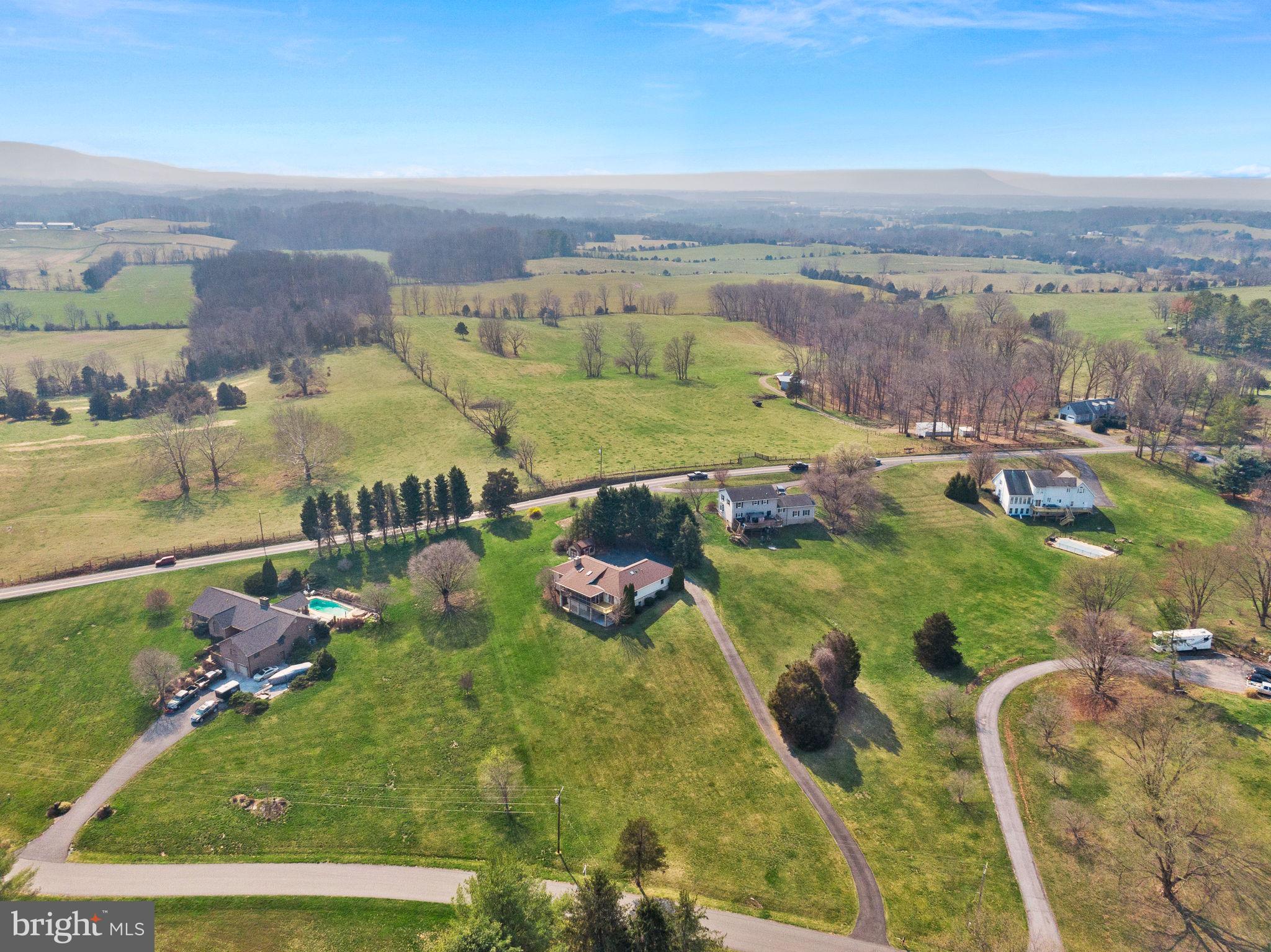 89 Bowling Green Rd