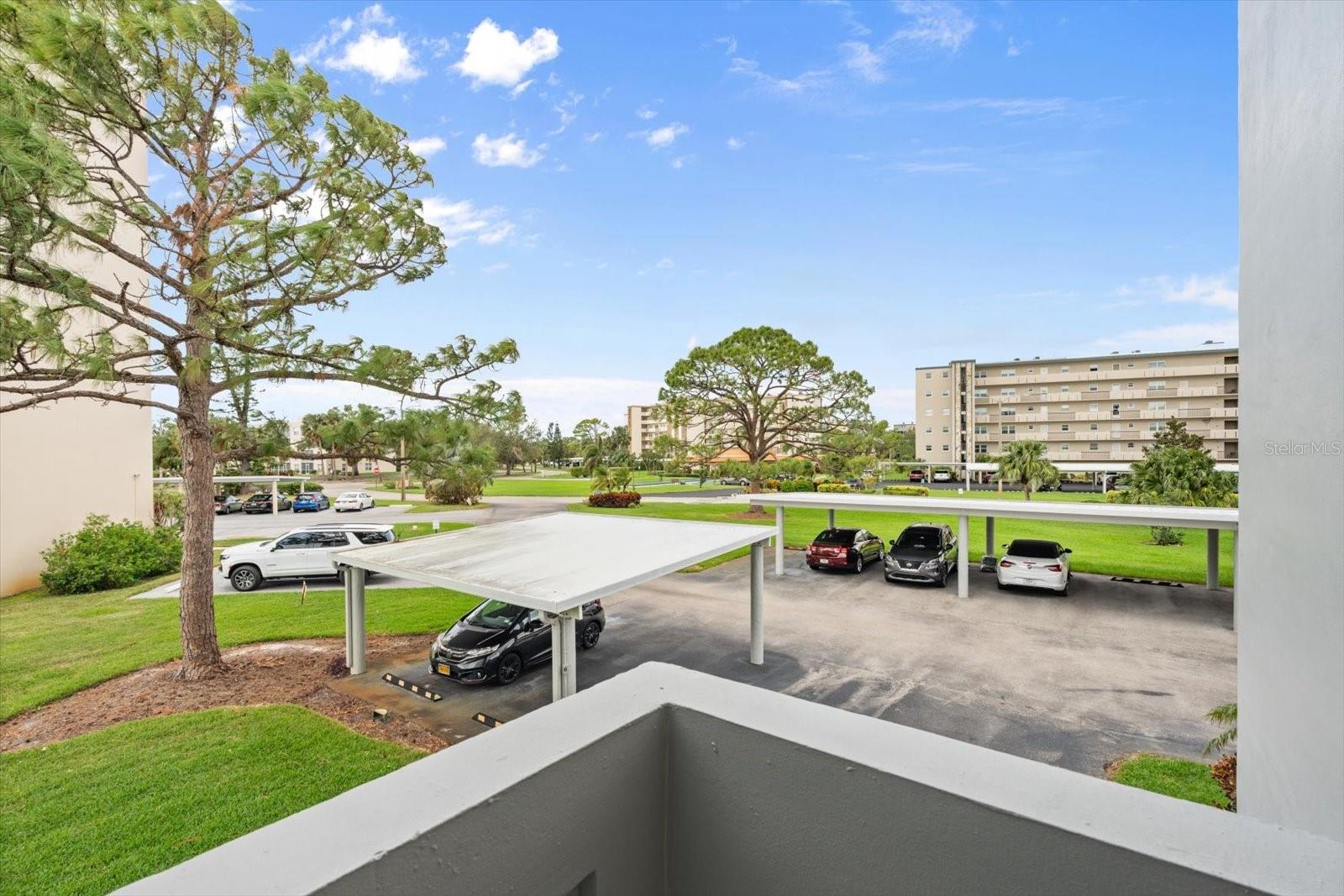 3880 IRONWOOD LN #208E