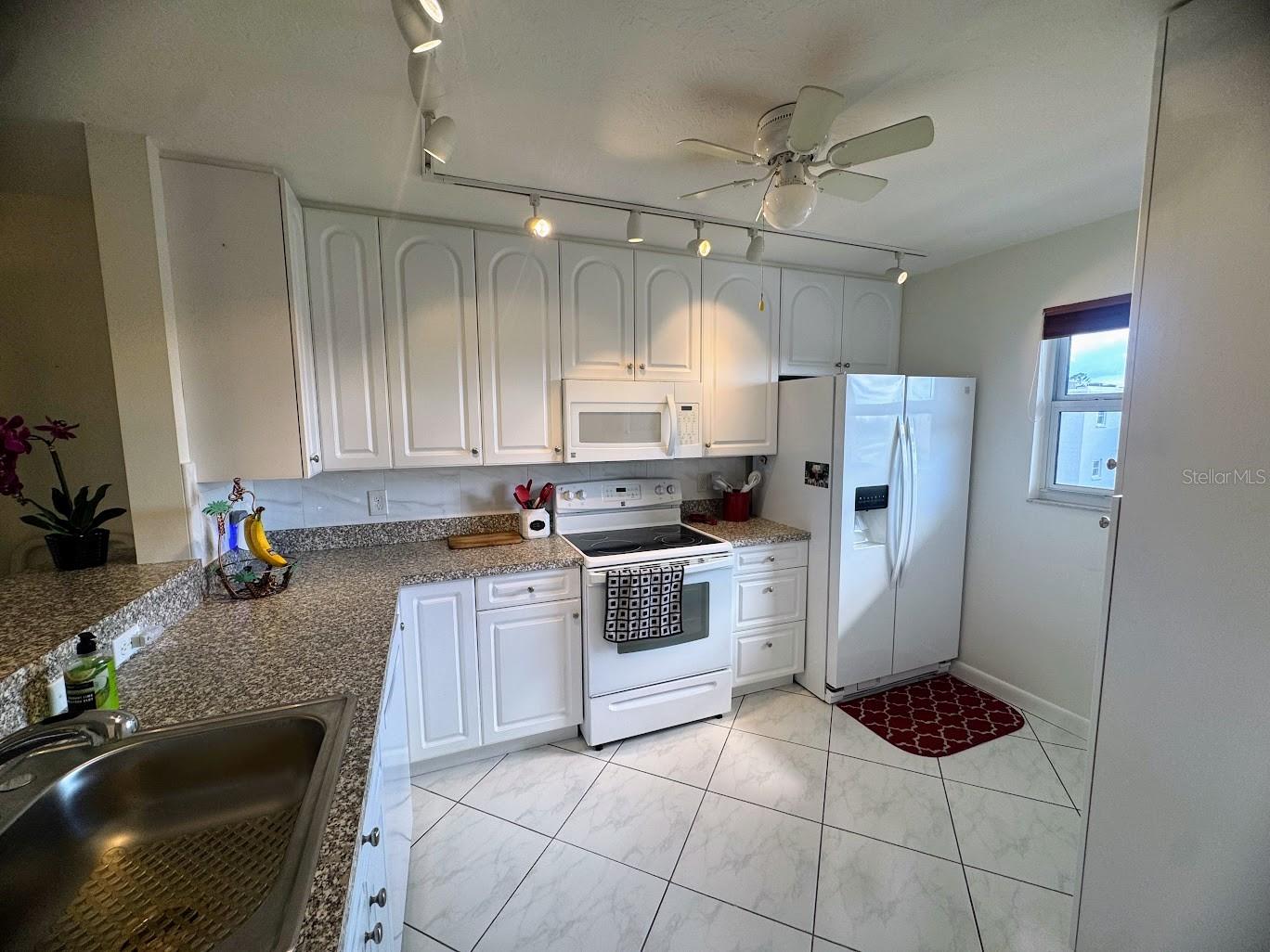 3840 IRONWOOD LN #506H