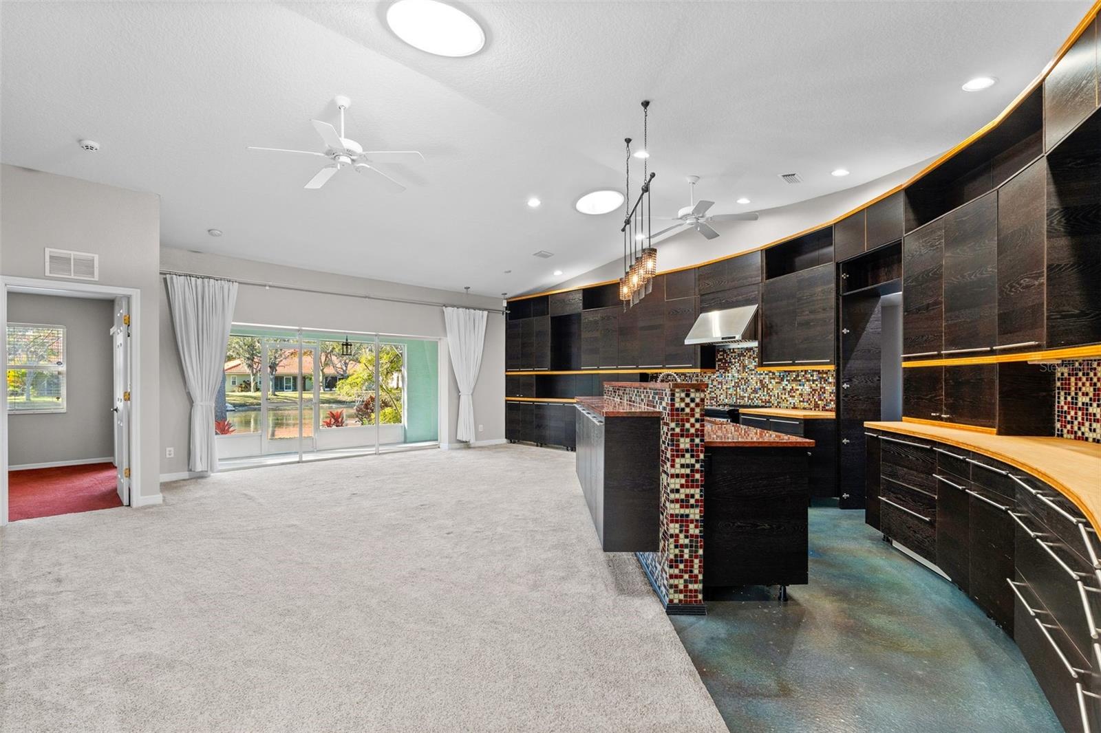 228 51ST STREET CIR E