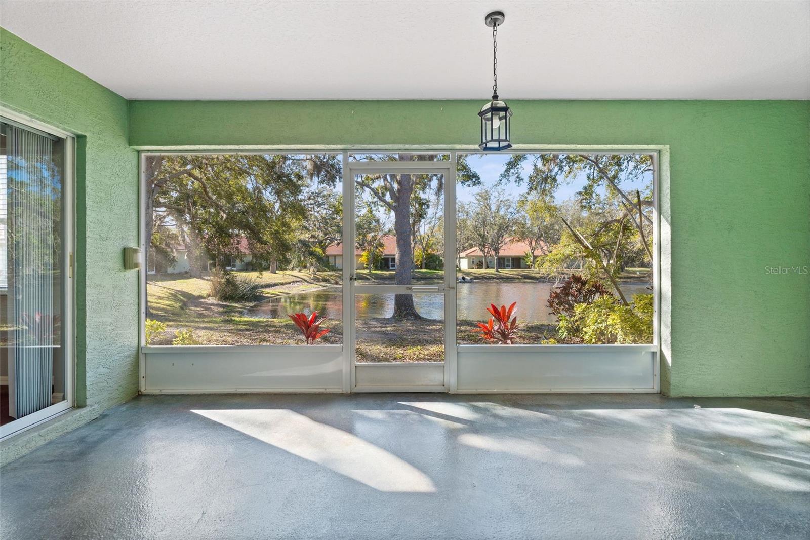 228 51ST STREET CIR E