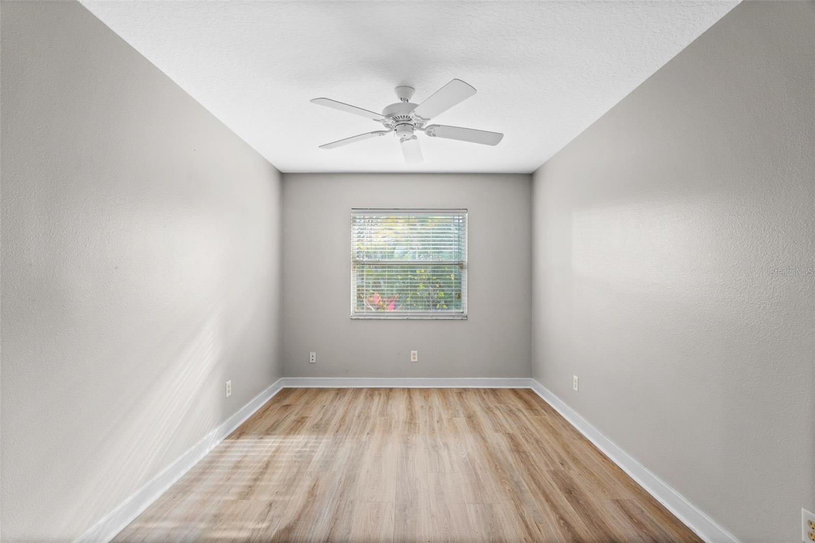 228 51ST STREET CIR E