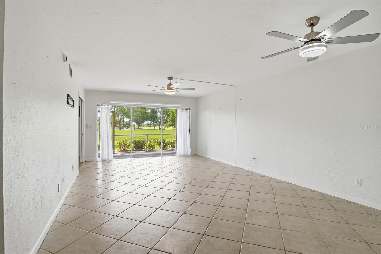 7860 PALM AIRE LN #103