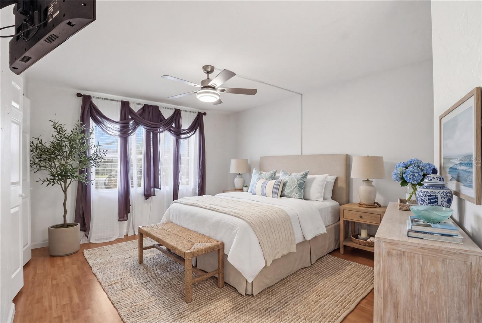 7860 PALM AIRE LN #103