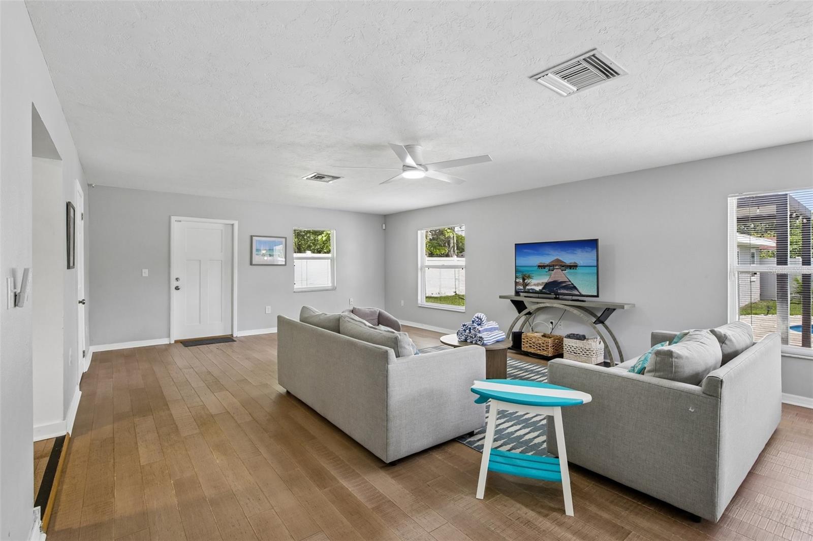 2214 23RD AVE W