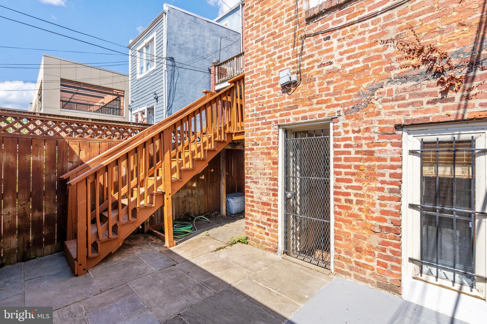 620 3RD STREET NE