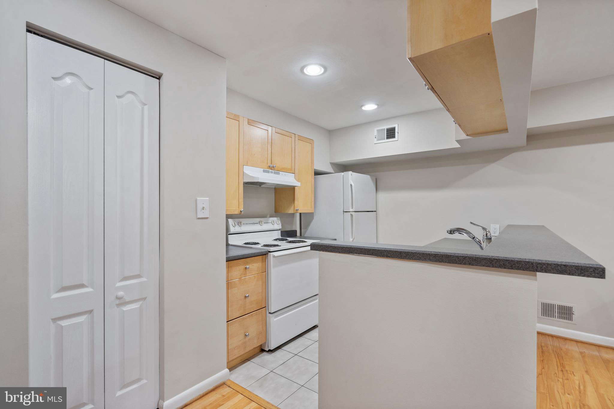 620 3RD STREET NE