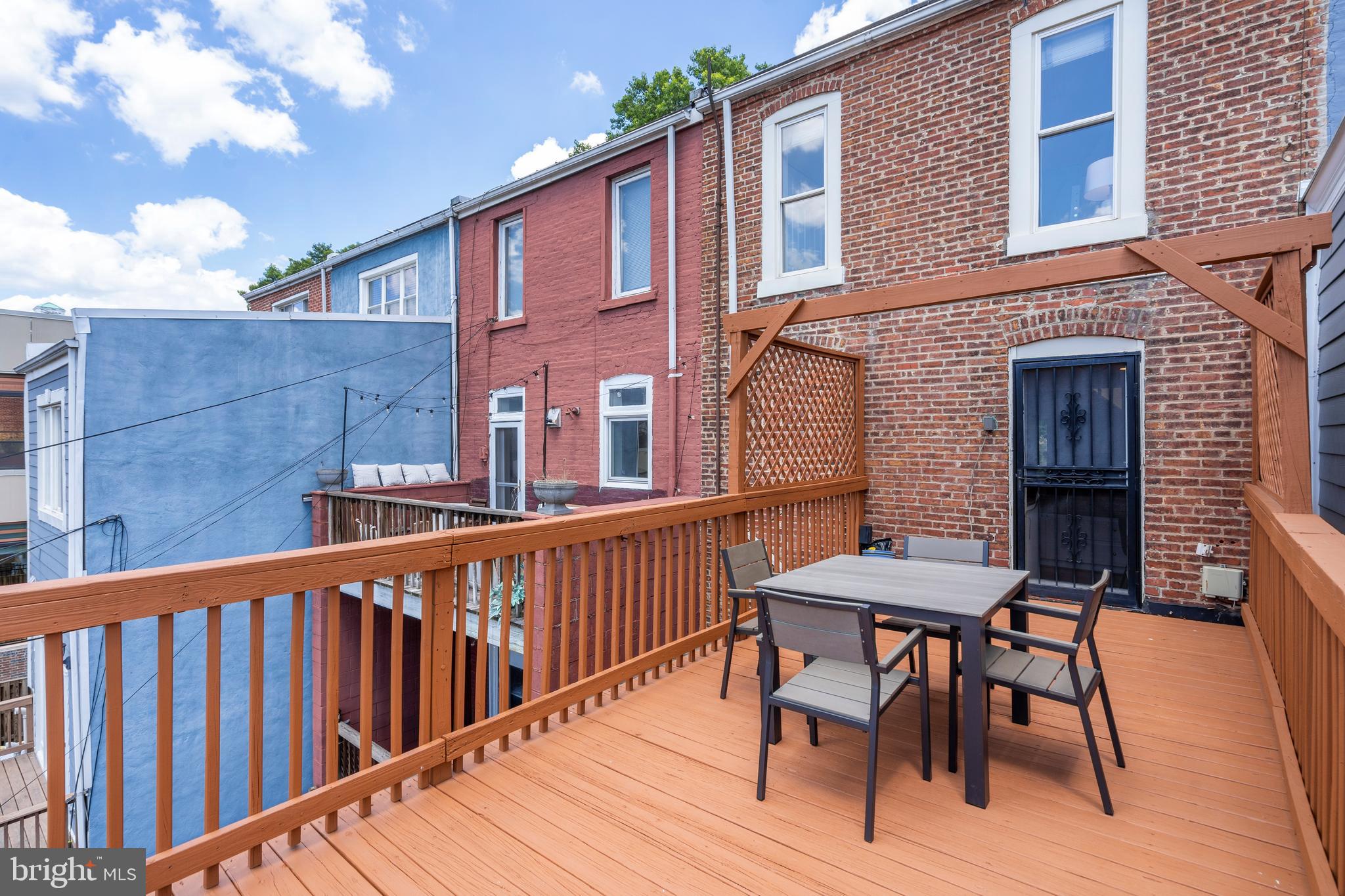 620 3RD STREET NE