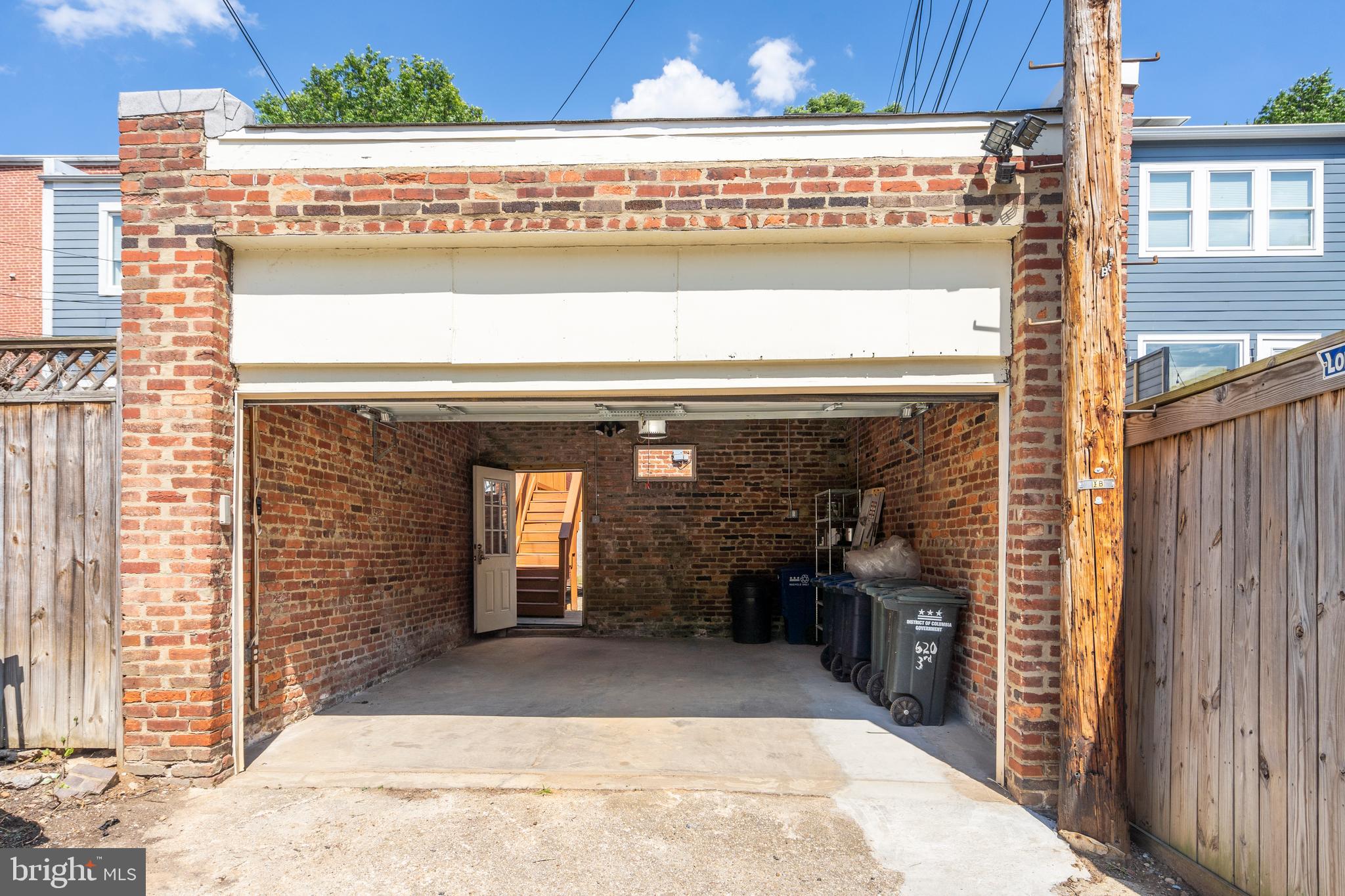620 3RD STREET NE
