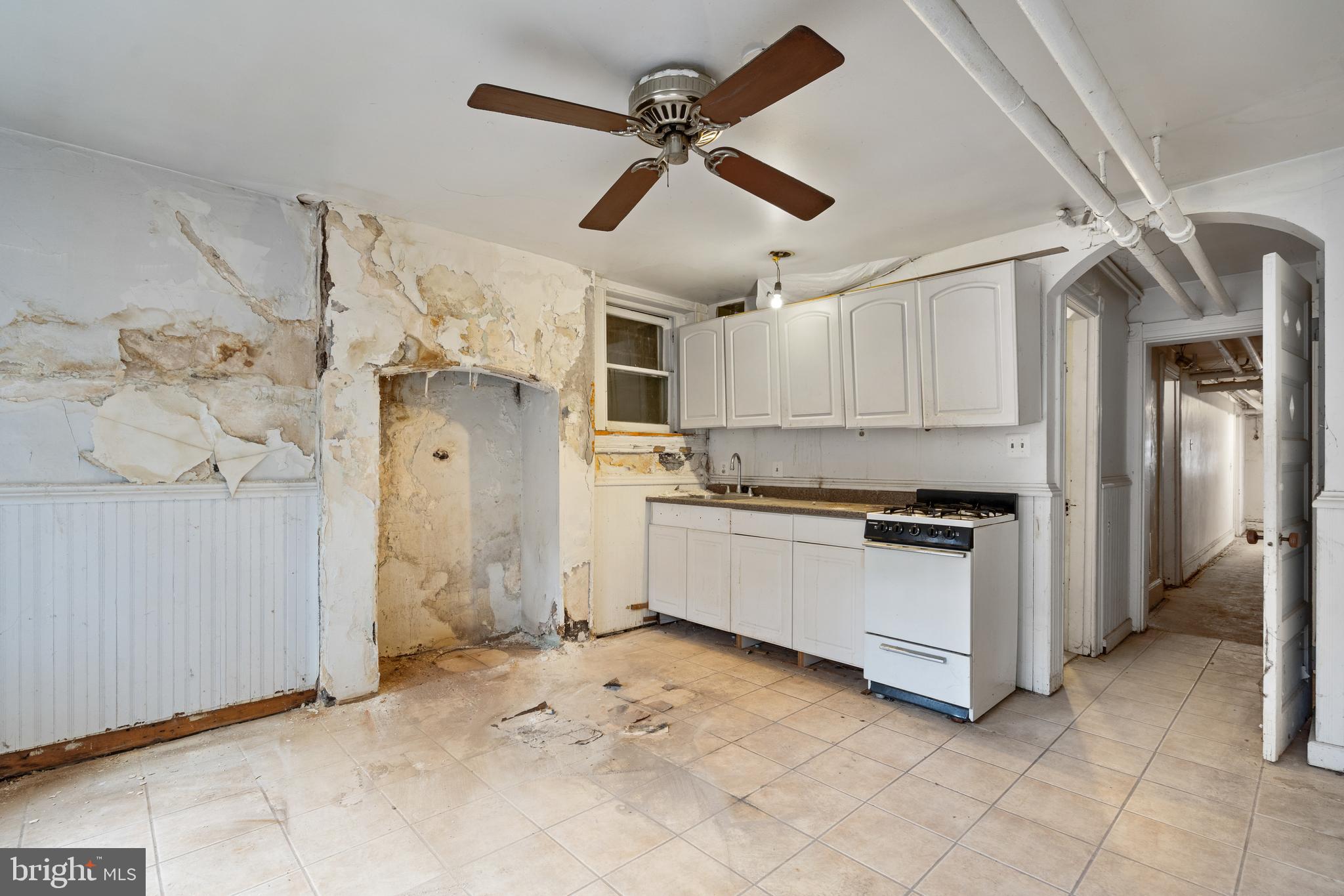 308 5TH STREET SE