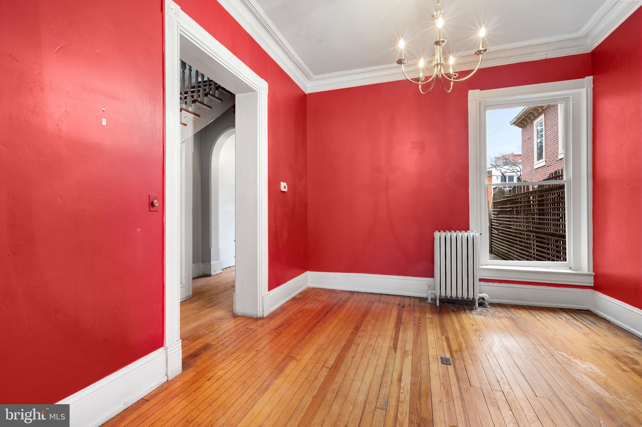 308 5TH STREET SE