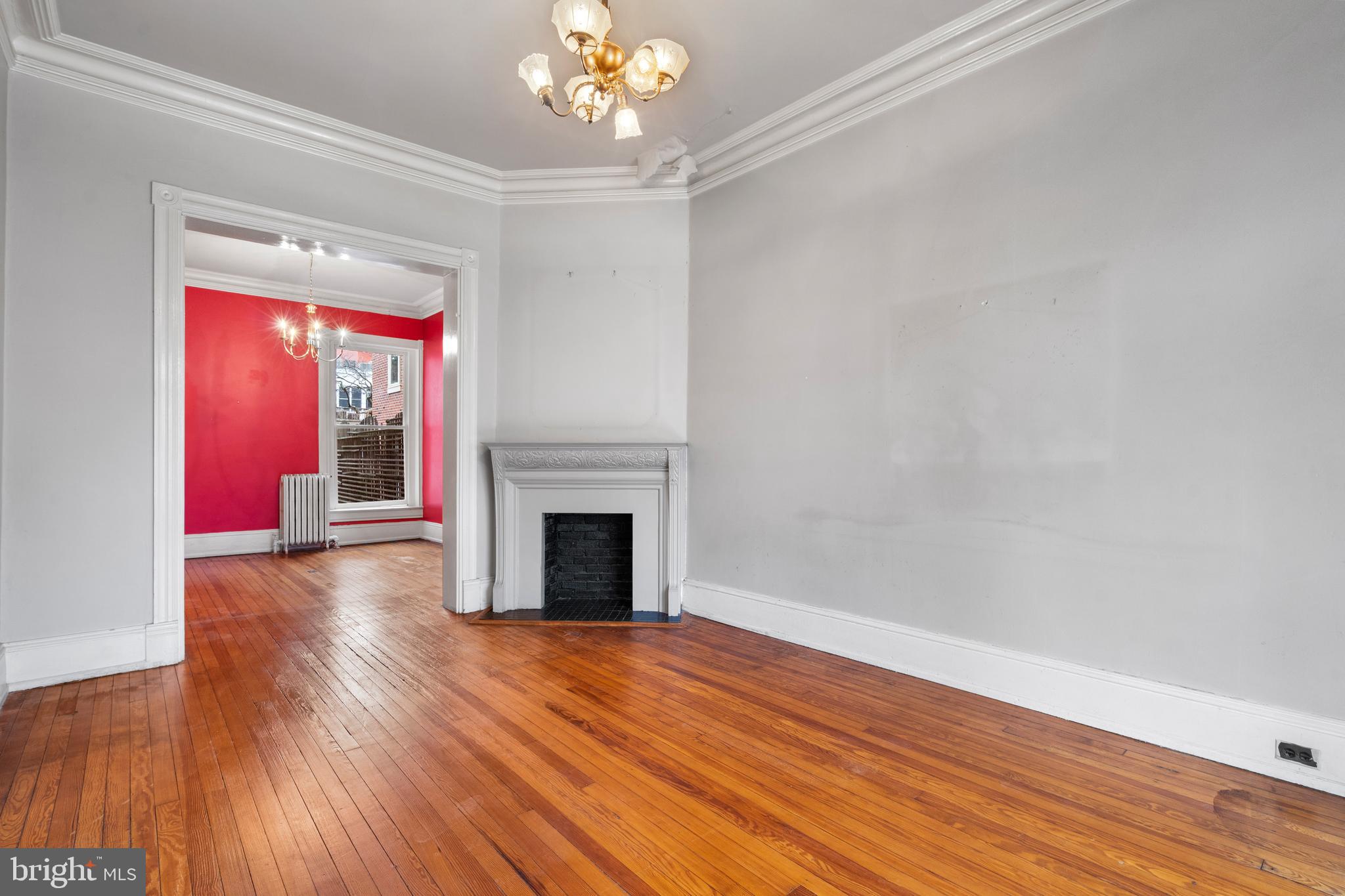 308 5TH STREET SE