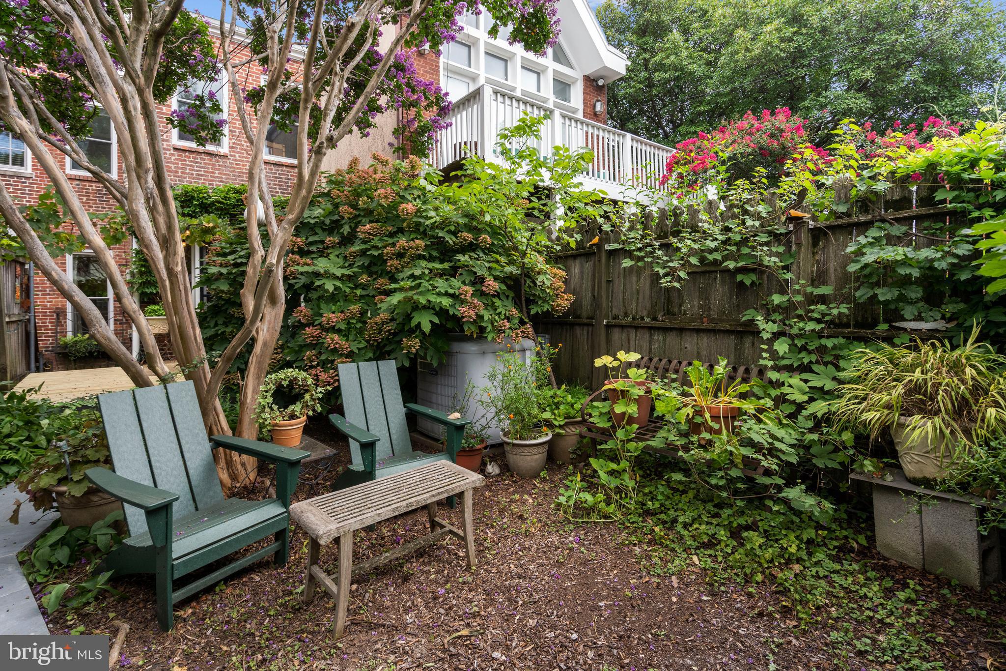 139 11TH STREET SE