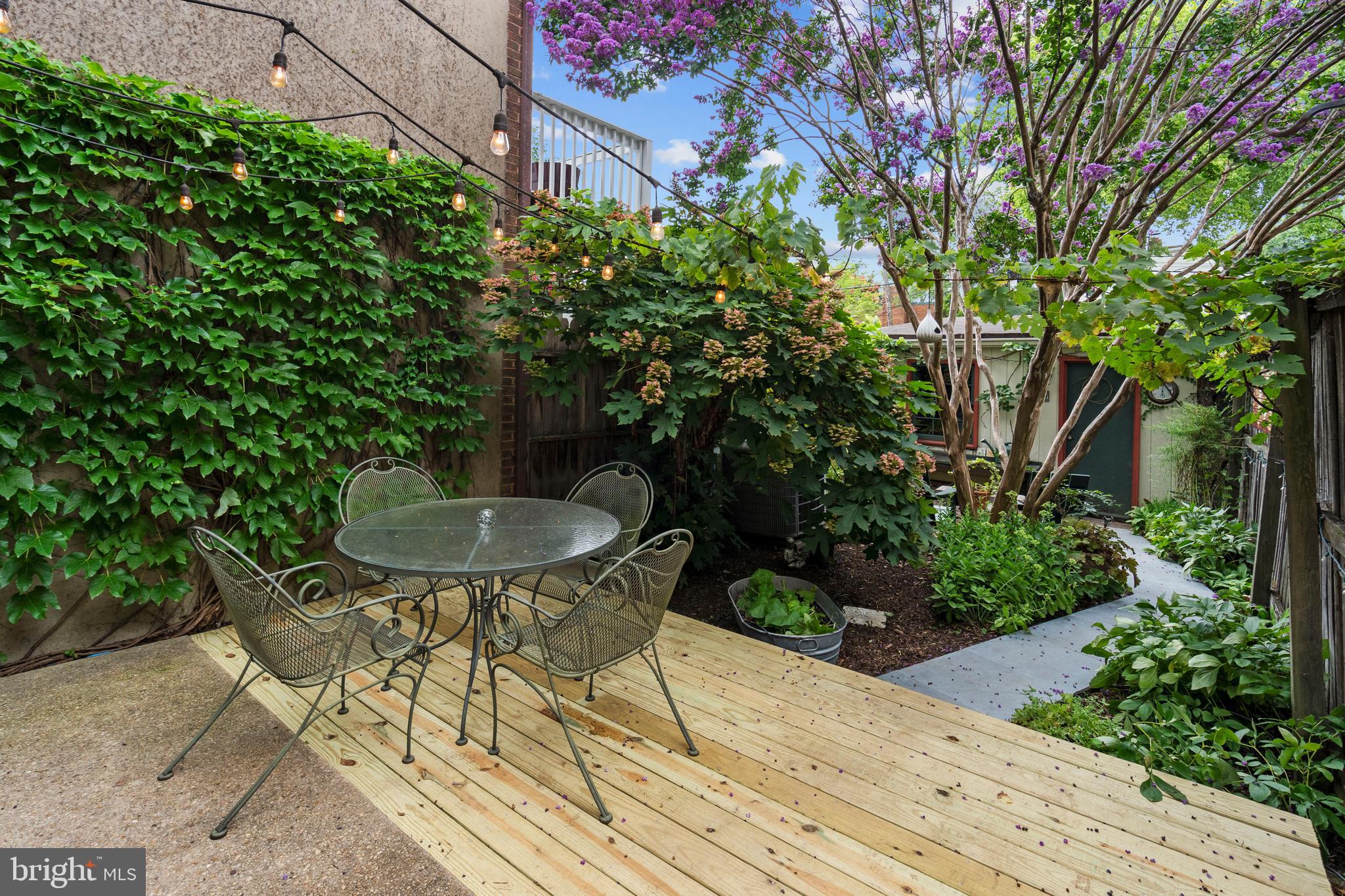 139 11TH STREET SE
