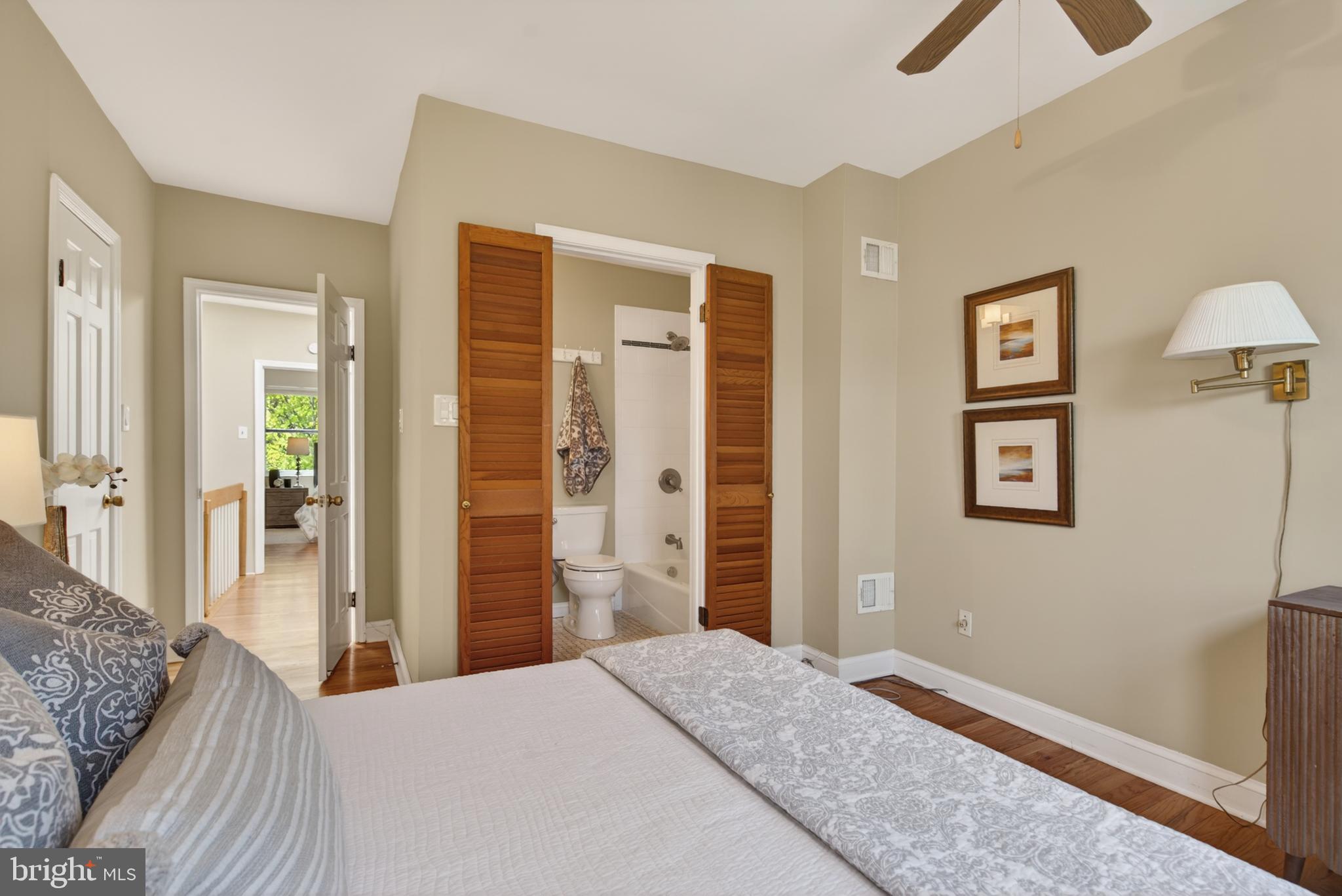 110 6TH STREET SE