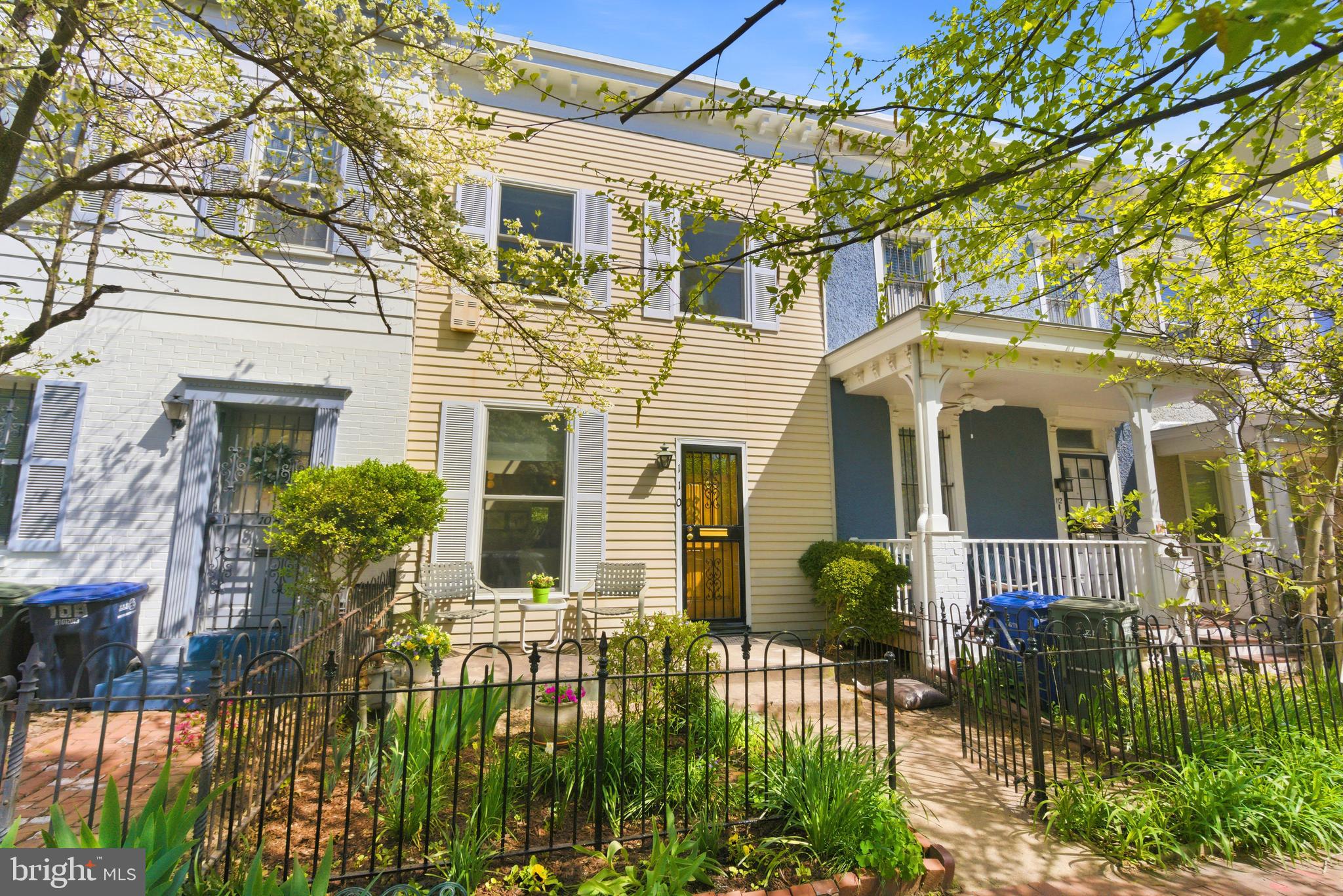 110 6TH STREET SE