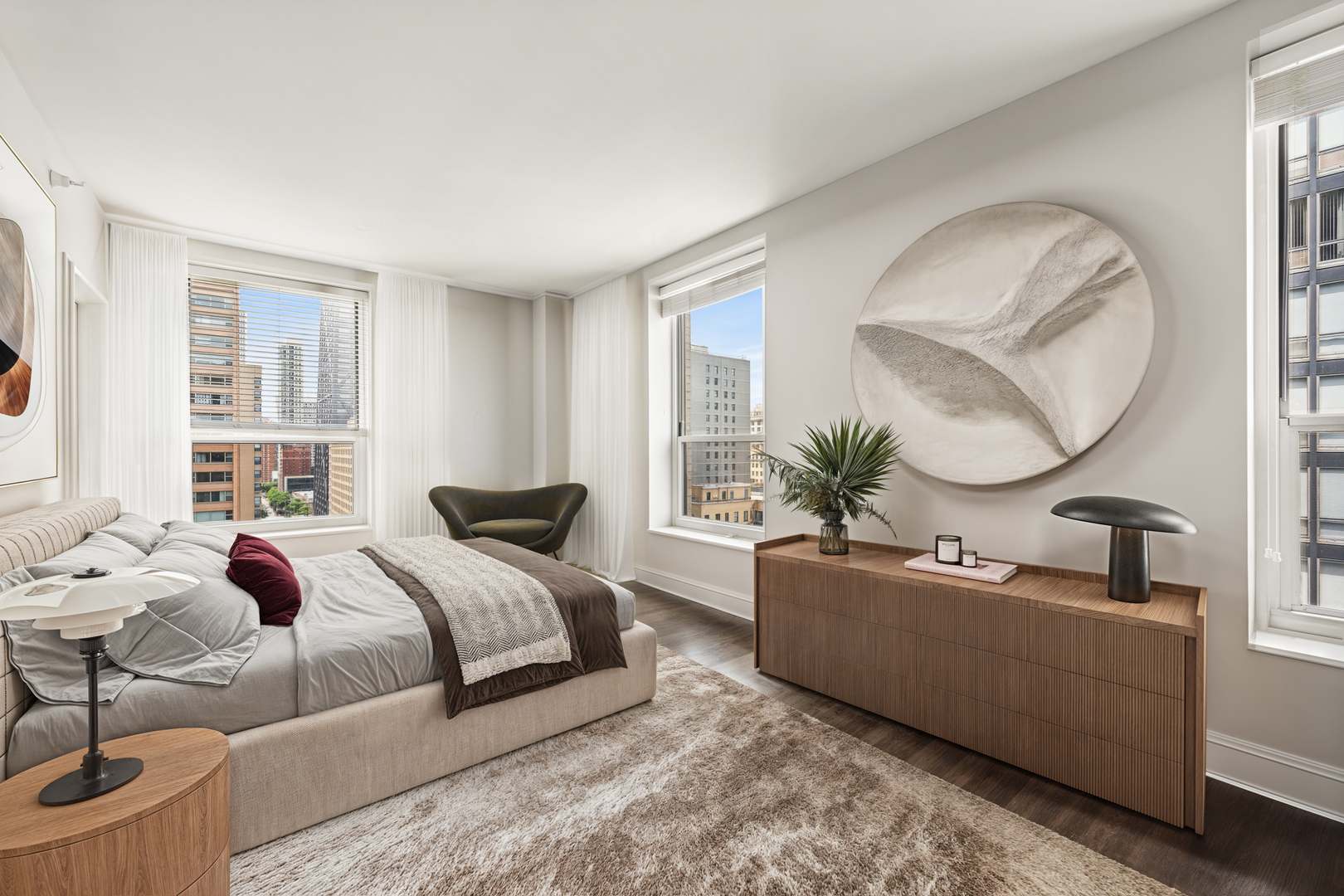 850 N Lake Shore Drive Unit: 1407
