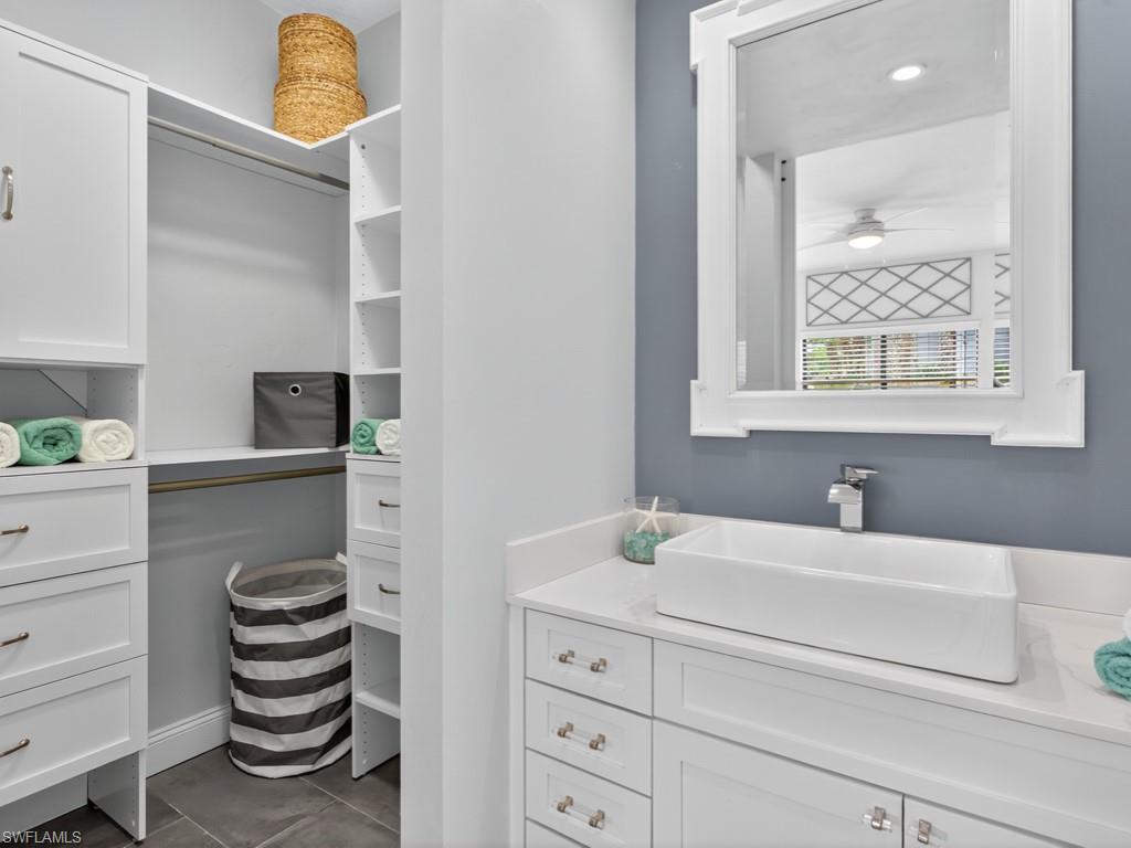 764 Eagle Creek DR # 104