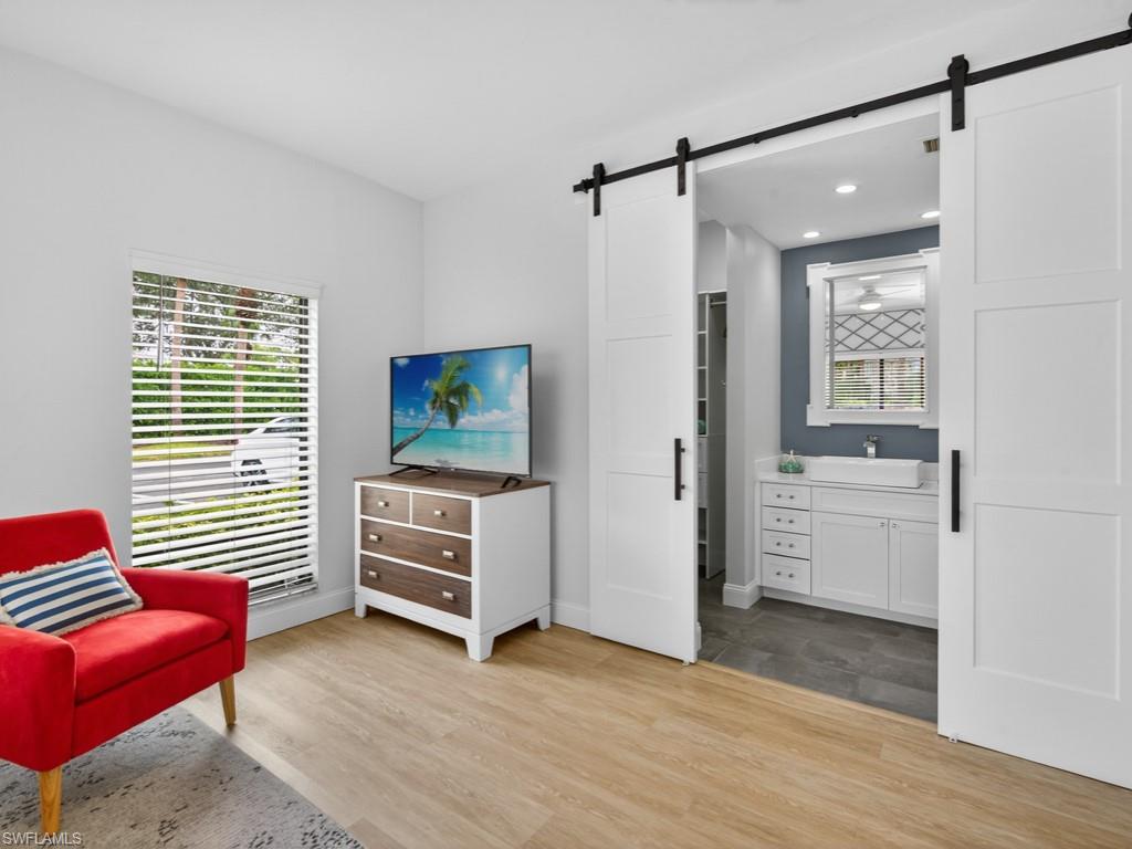 764 Eagle Creek DR # 104