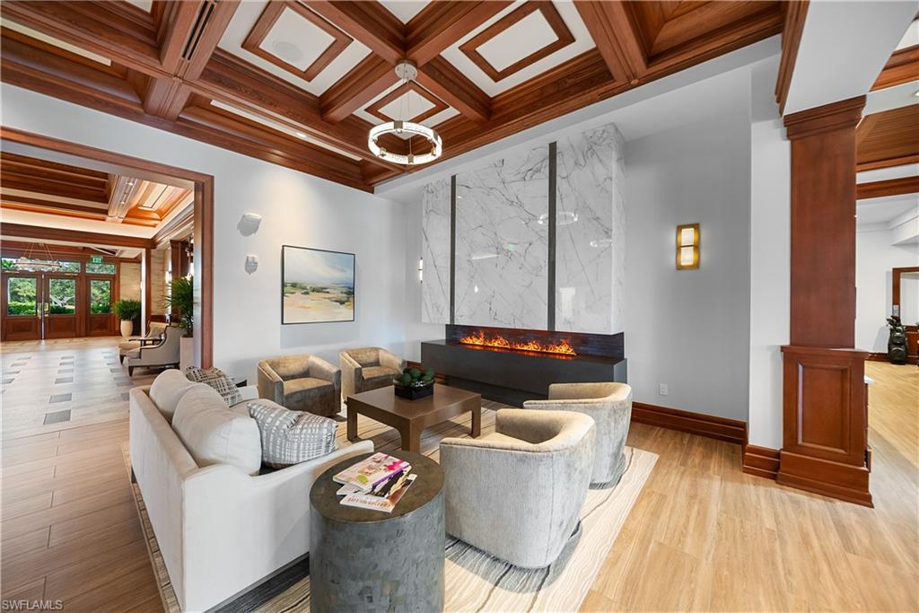 764 Eagle Creek DR # 104