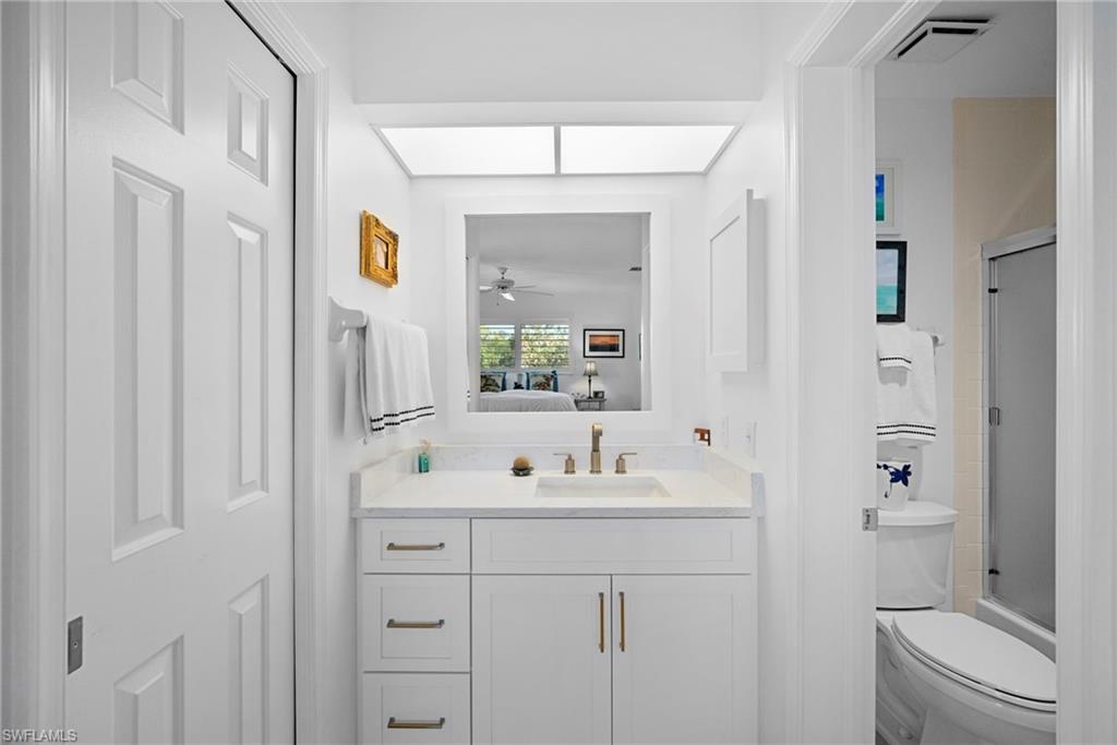 770 Eagle Creek DR # 304