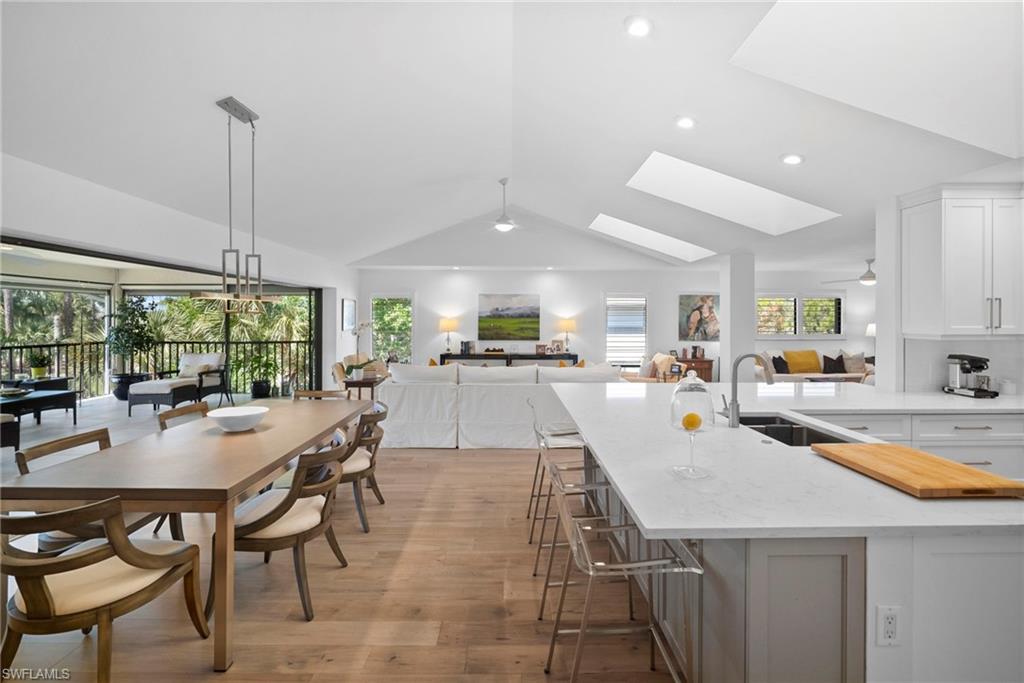 770 Eagle Creek DR # 304