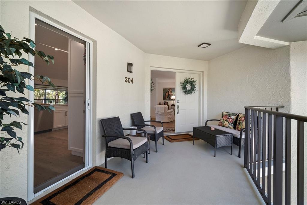 770 Eagle Creek DR # 304