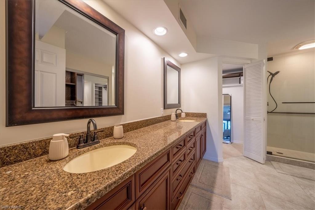 792 Eagle Creek DR 101