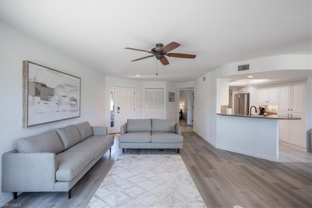 792 Eagle Creek DR 101