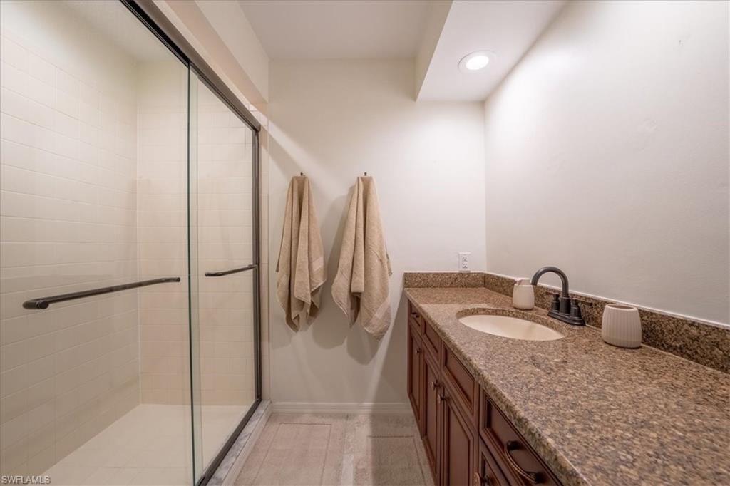 792 Eagle Creek DR 101