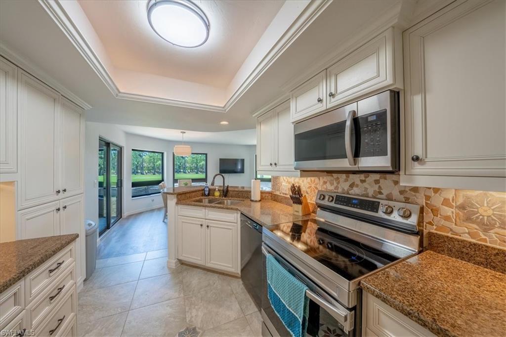 792 Eagle Creek DR 101