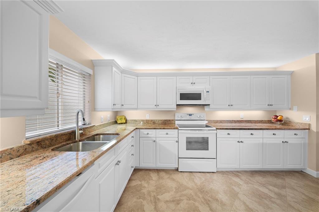 770 Waterford DR 202