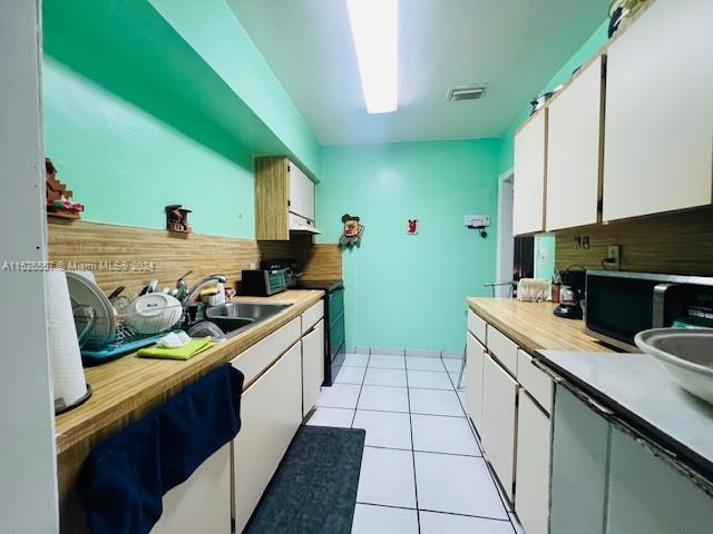 10621 NW 5th Ave