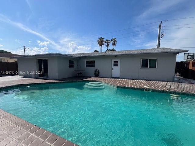 6604 Boulevard Of Champions