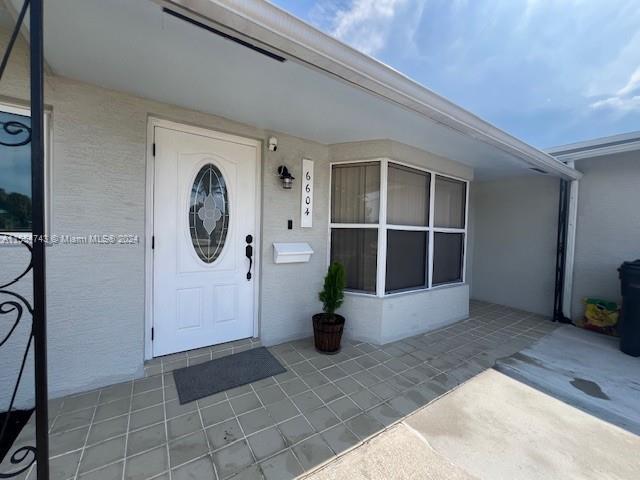6604 Boulevard Of Champions