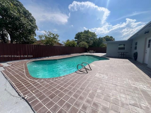 6604 Boulevard Of Champions