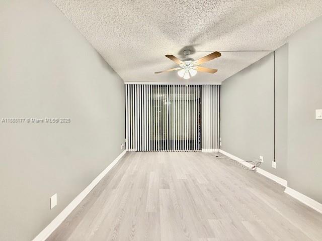 2761 S Taft St # 201