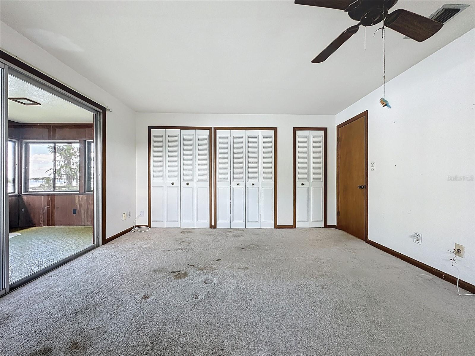 11401 CYPRESS DR