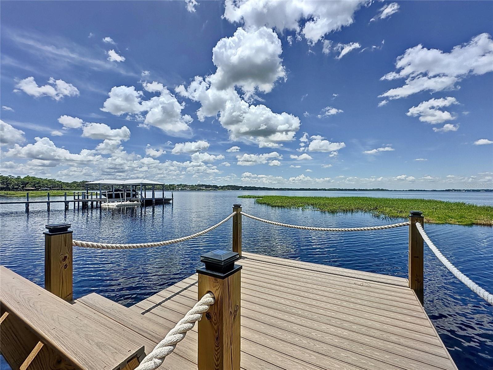 11401 CYPRESS DR
