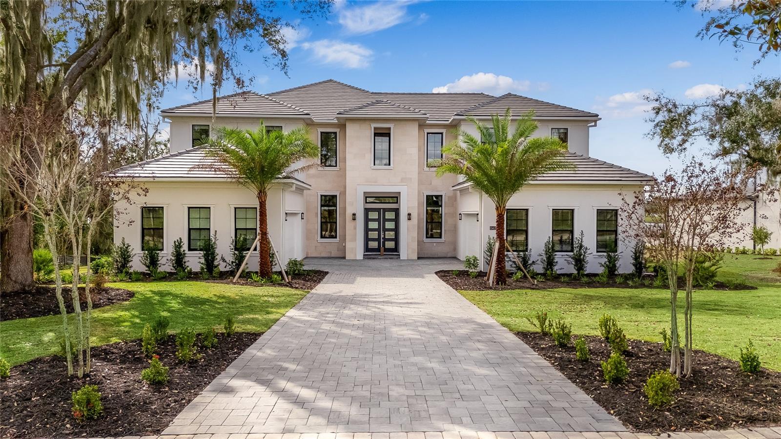 15417 PENDIO DR