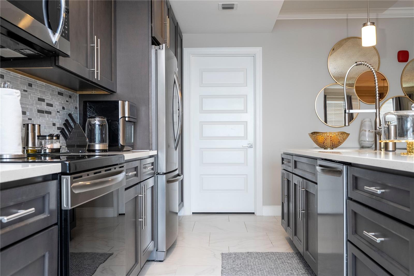 16300 COUNTY ROAD 455 #606