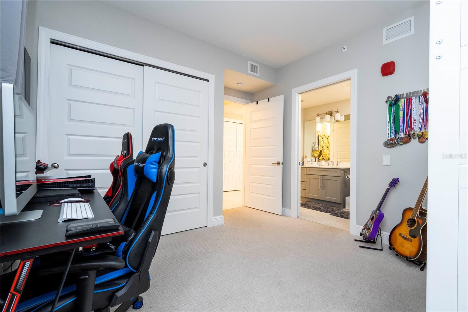16300 COUNTY ROAD 455 #606