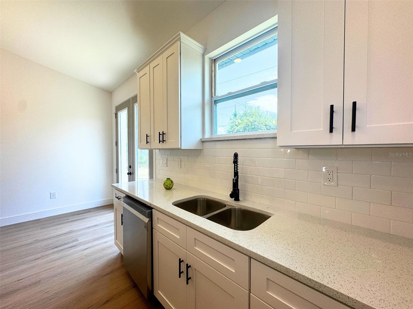 410 FLAT RIVER ST SW