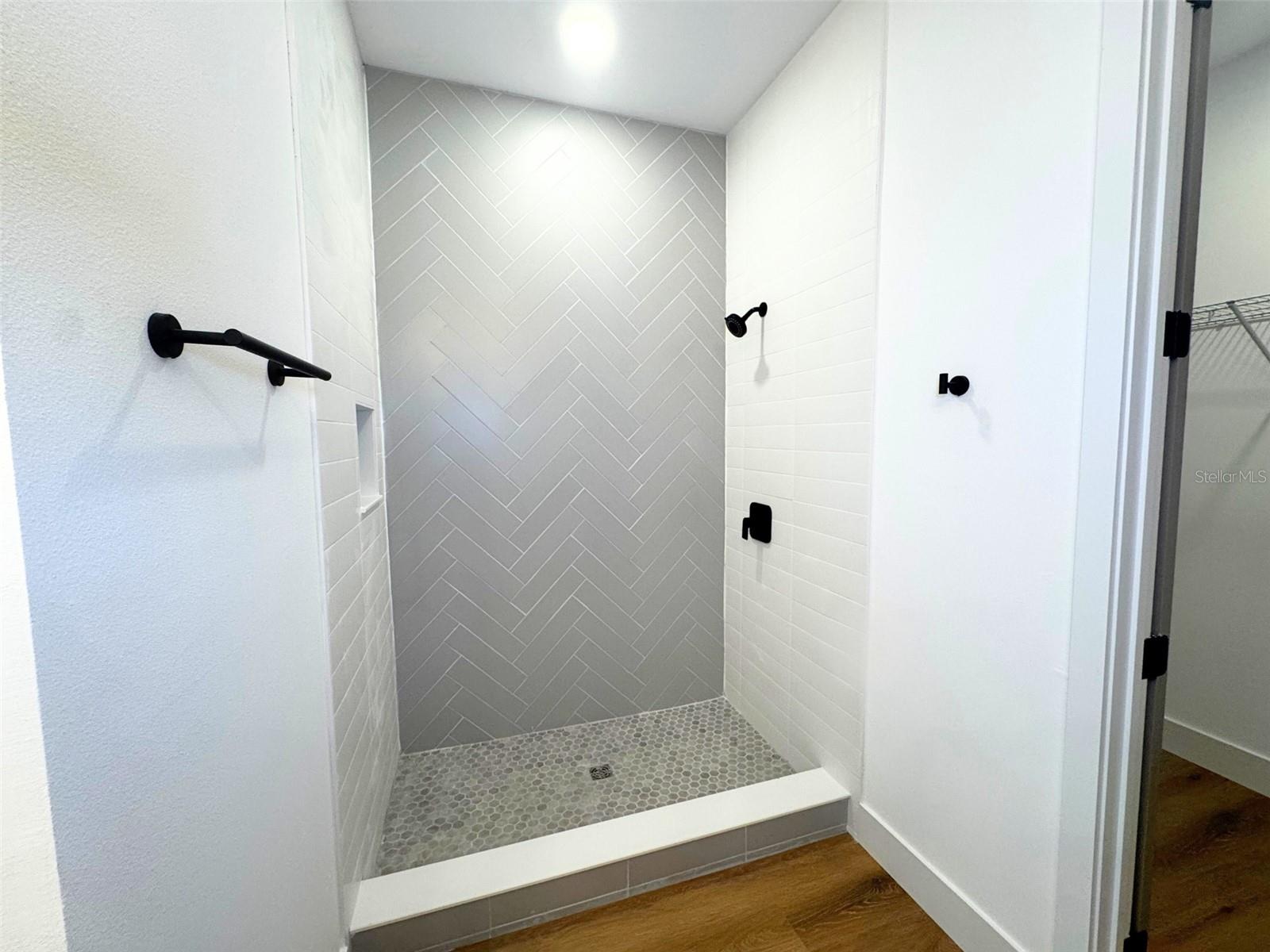 410 FLAT RIVER ST SW