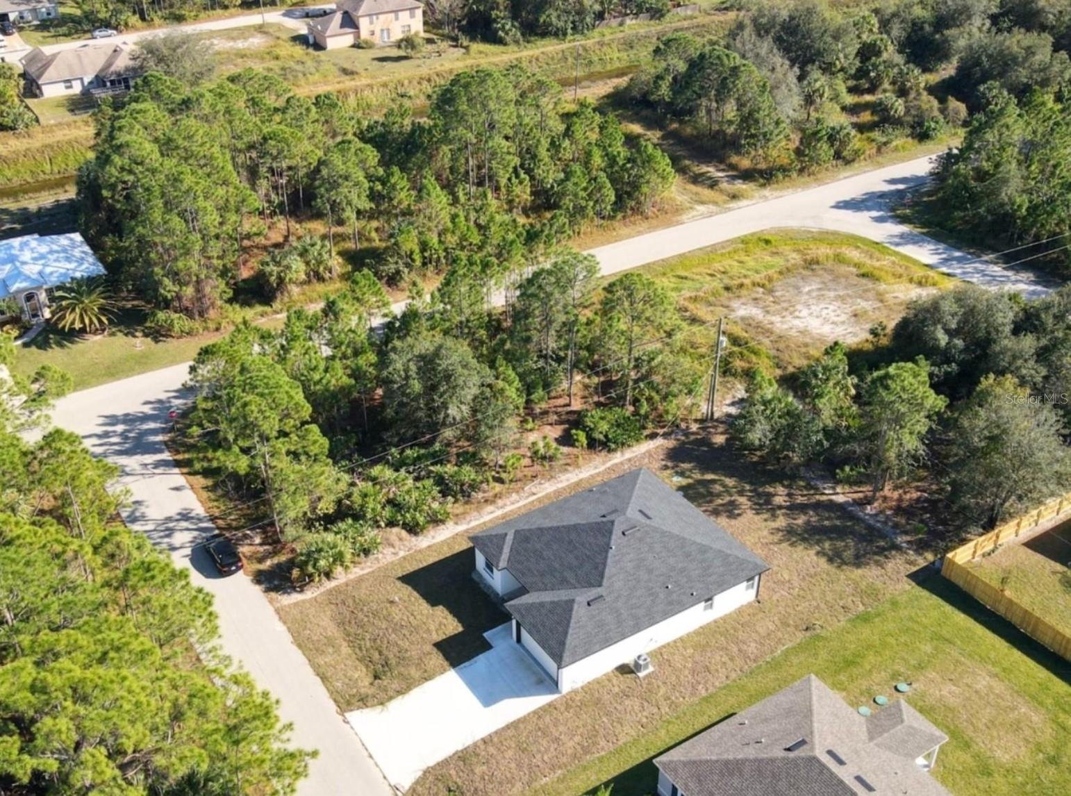 410 FLAT RIVER ST SW